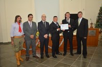 “Linha, pau e bomba”: Sargento Ferrão agora é Cidadão Montenegrino