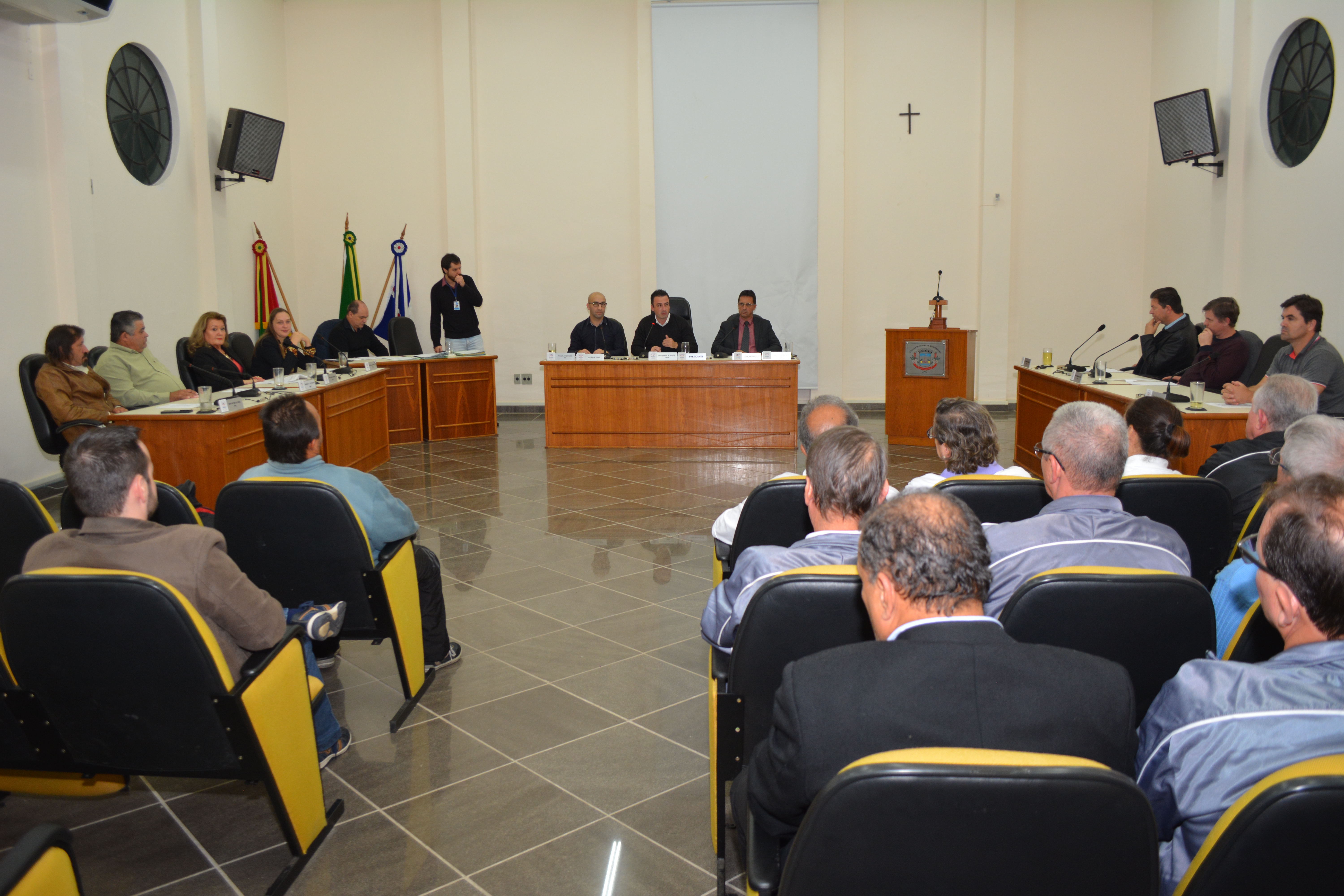 	  Aprovado projeto do Vereador “Cabelo” que diminui 90% do IPTU dos portadores de câncer