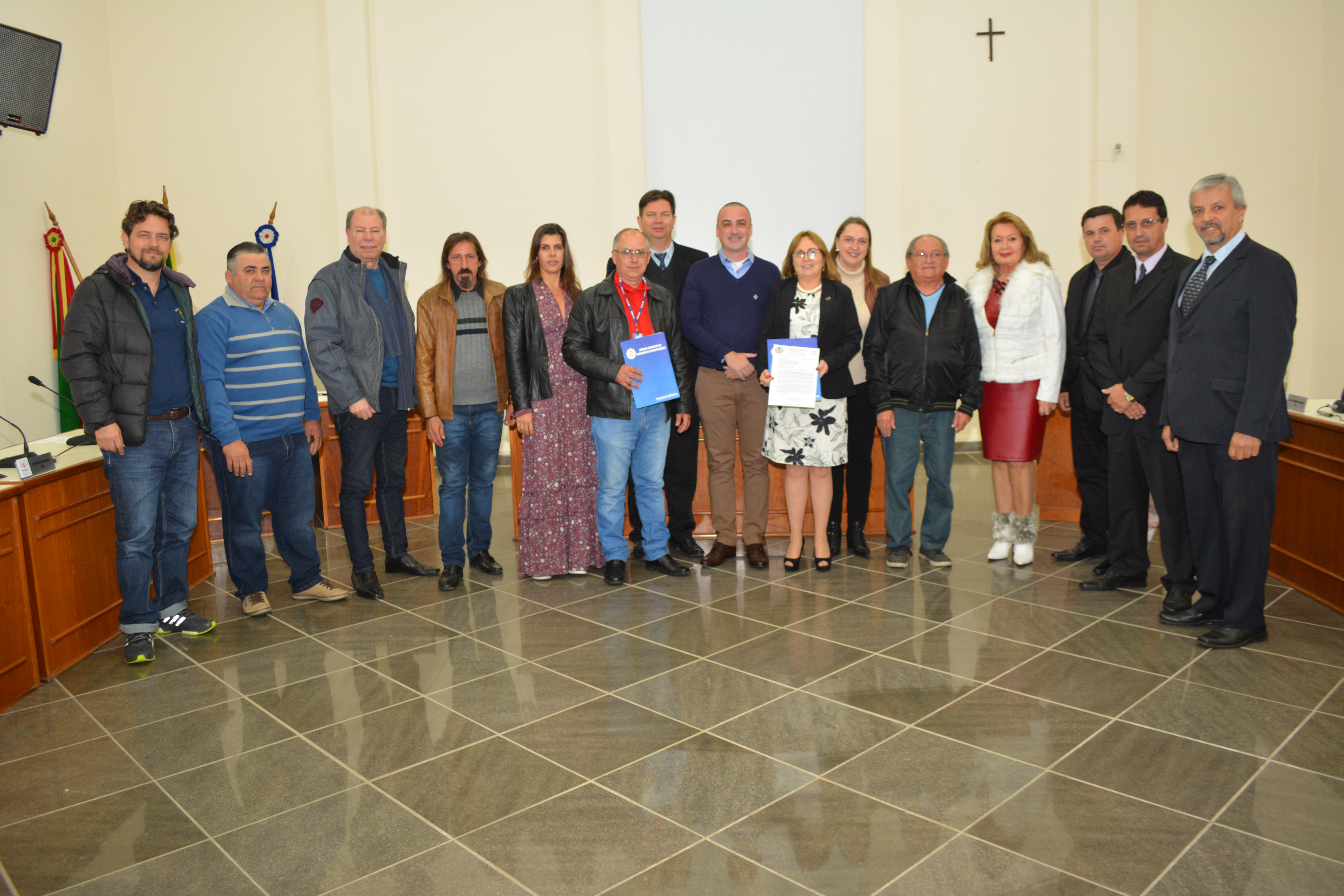 Câmara de Vereadores presta homenagem nos 85 anos do CREA 
