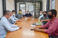 "Câmara em Pauta” discute sinalização das ruas e implantação de passarelas