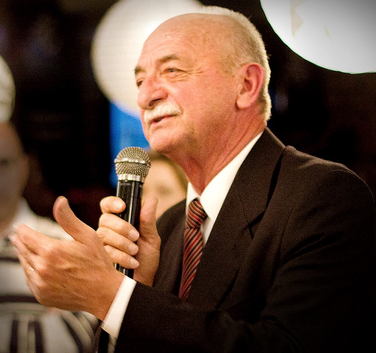 Câmara entrega quinta Título de Cidadão Montenegrino à Sírio Richter