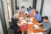 Câmara vota projeto de estender fila preferencial a pessoas com autismo