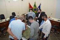 Divisas de Montenegro são discutidas em reunião de vereadores com integrantes da administração municipal 