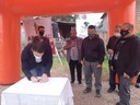 Escrituras nas mãos: sonho de montenegrinos se torna realidade com regularização fundiária Escrituras nas mãos: sonho de montenegrinos se torna realidade com regularização fundiária