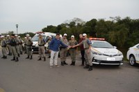 Esforço de lideranças resulta em duas viaturas para a BM