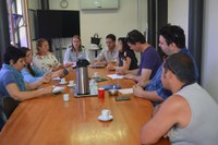 Esgoto a céu aberto próximo à Escola, em Fortaleza: vereadores debatem saídas para o problema