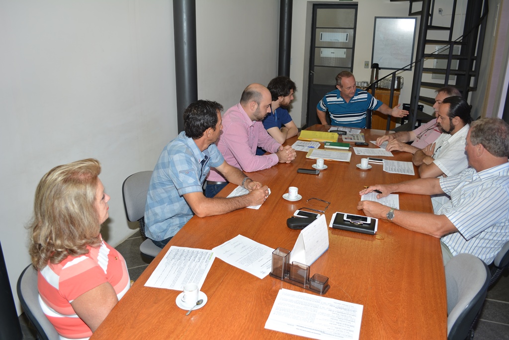 Presidente da Câmara para 2016 será conhecido quarta pela manhã