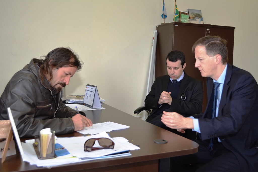 Presidente da Câmara recebe oficialmente comunicado do afastamento do prefeito Aldana