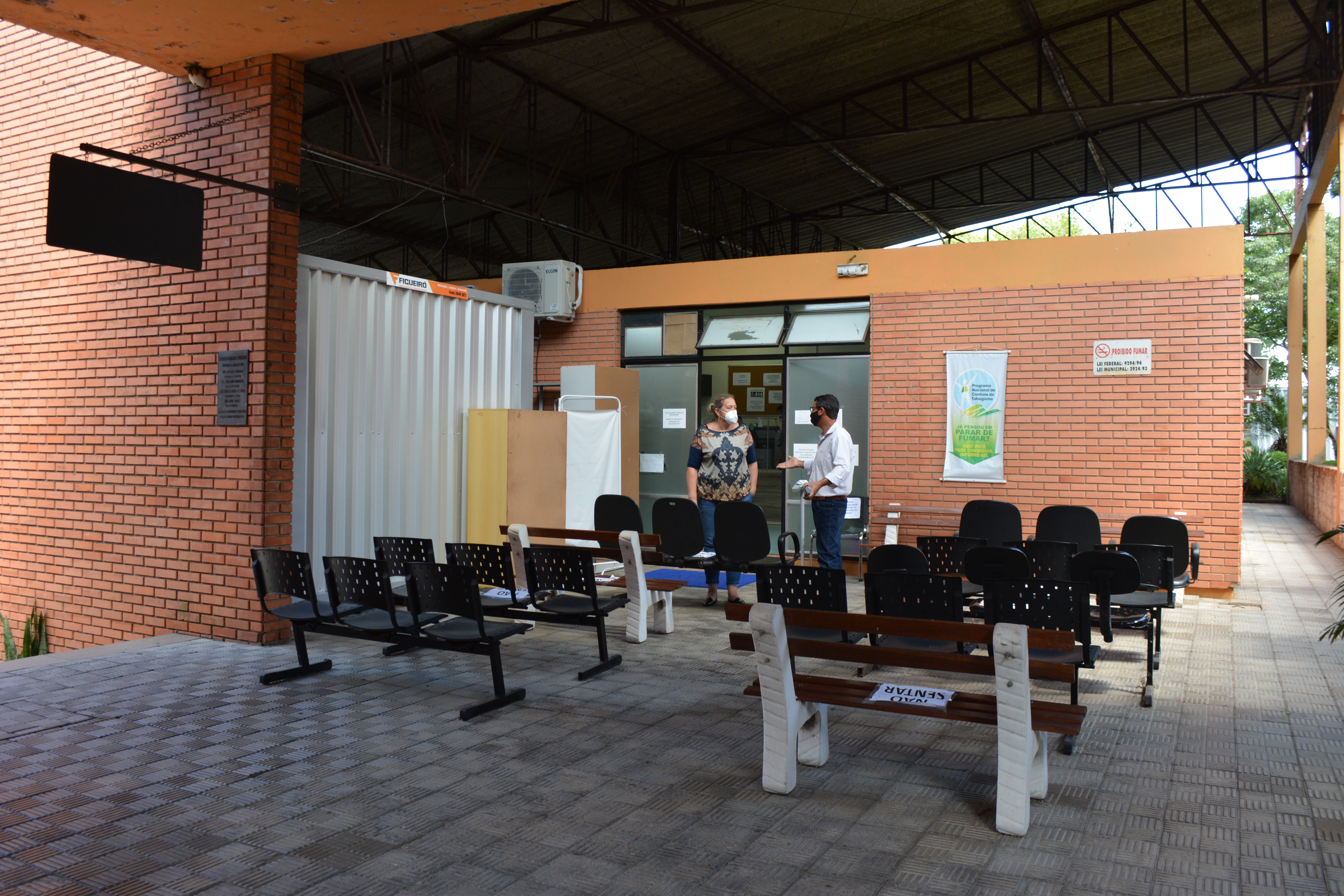 Presidente do Legislativo realiza visita ao Mini Hospital voltado para o tratamento da Covid