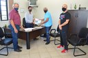 Presidente do Legislativo recebe delegado sindical da Corsan Presidente do Legislativo recebe delegado sindical da Corsan