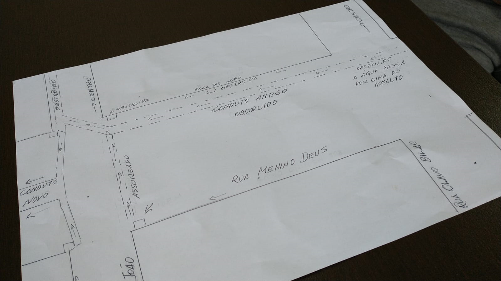 Presidente do Legislativo recebe morador do bairro Ferroviário