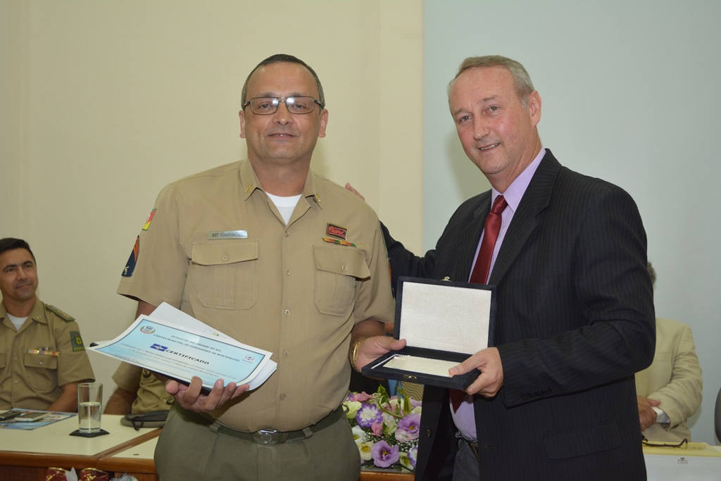 Sargento Gelson Constantino agora é Cidadão Montenegrino