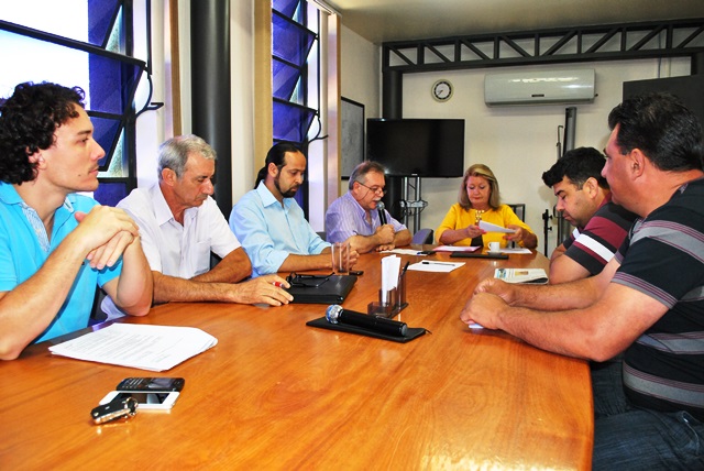 Situação da frota de veículos da Prefeitura em debate na Câmara