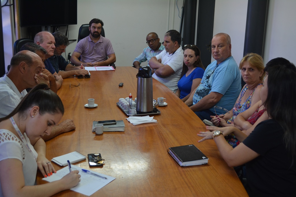 Solução para problemas no Loteamento dos Pinhais em debate na Câmara