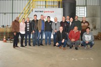 Vereador Joel busca tecnologia para aproveitamento do lixo doméstico da região 