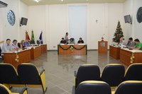 Vereadores aprovam projeto para prefeitura utilizar máquina de cartão