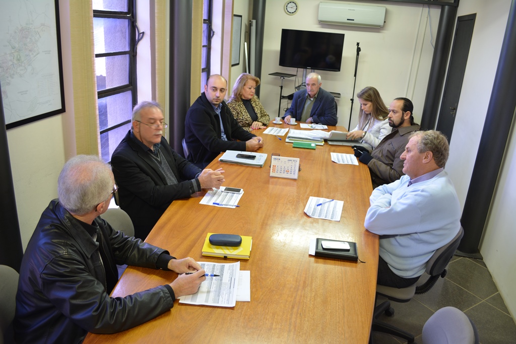 Vereadores votam o projeto que altera o GGIM