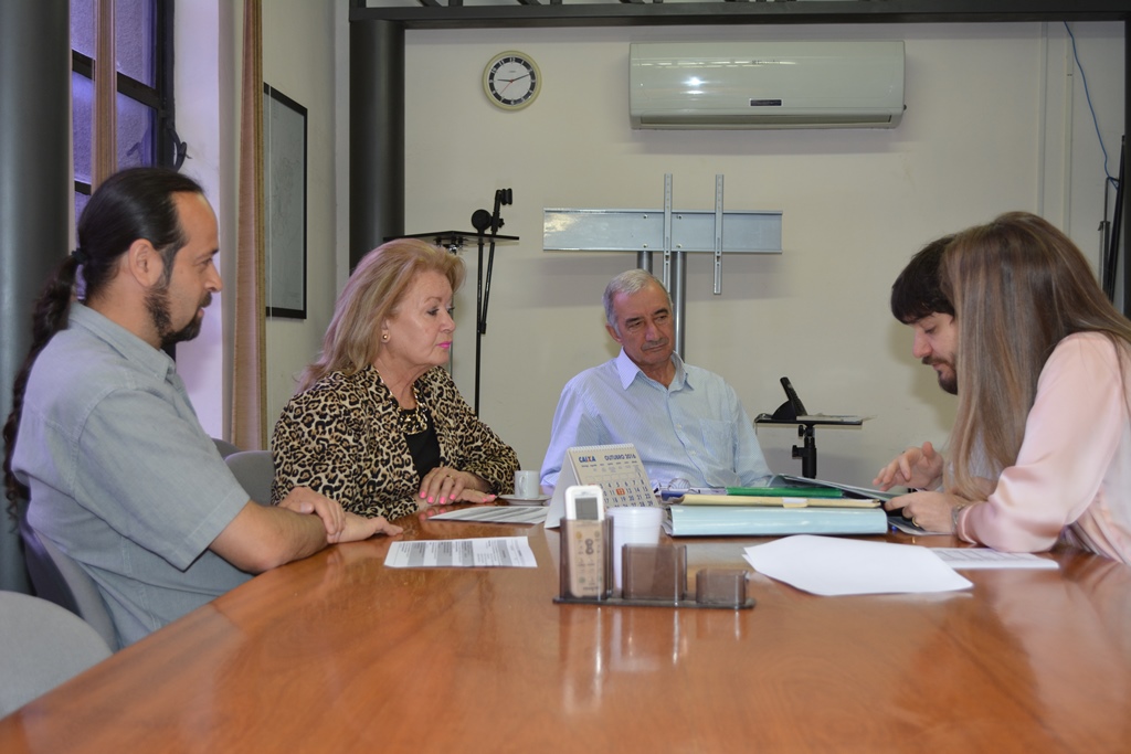 Vereadores votam projeto para compra de monovia à agroindústria