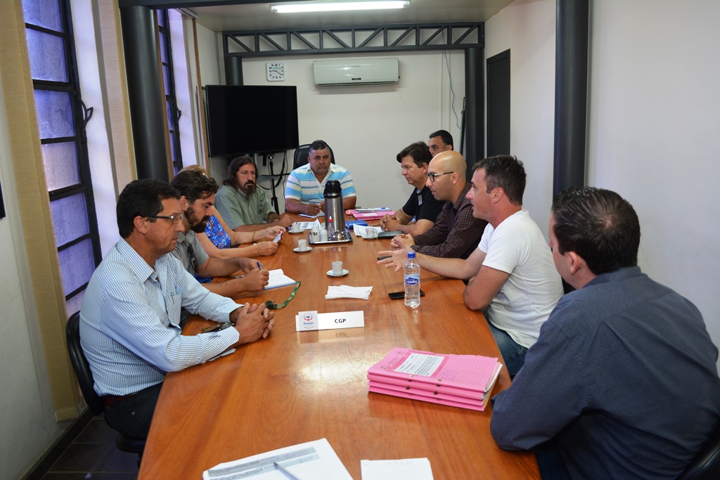 Vereadores votam quinta R$ 400 mil para Educação 
